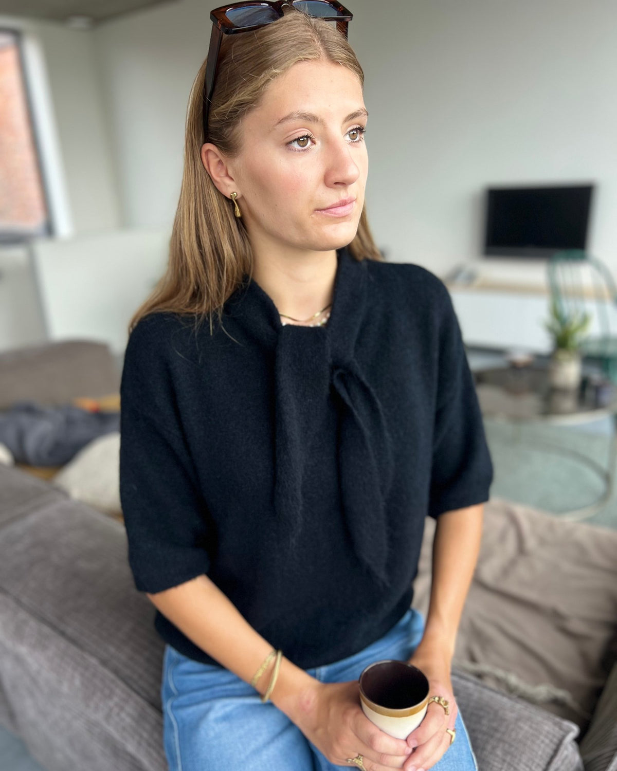 Supersoft top met sjaaltje-zwart