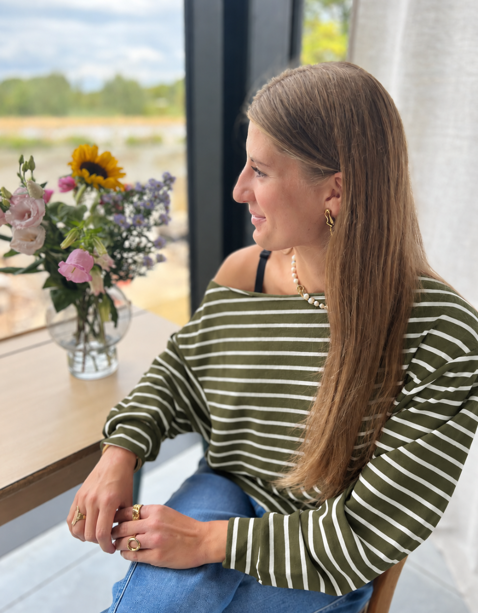 Gestreepte T-shirt met boothals khaki