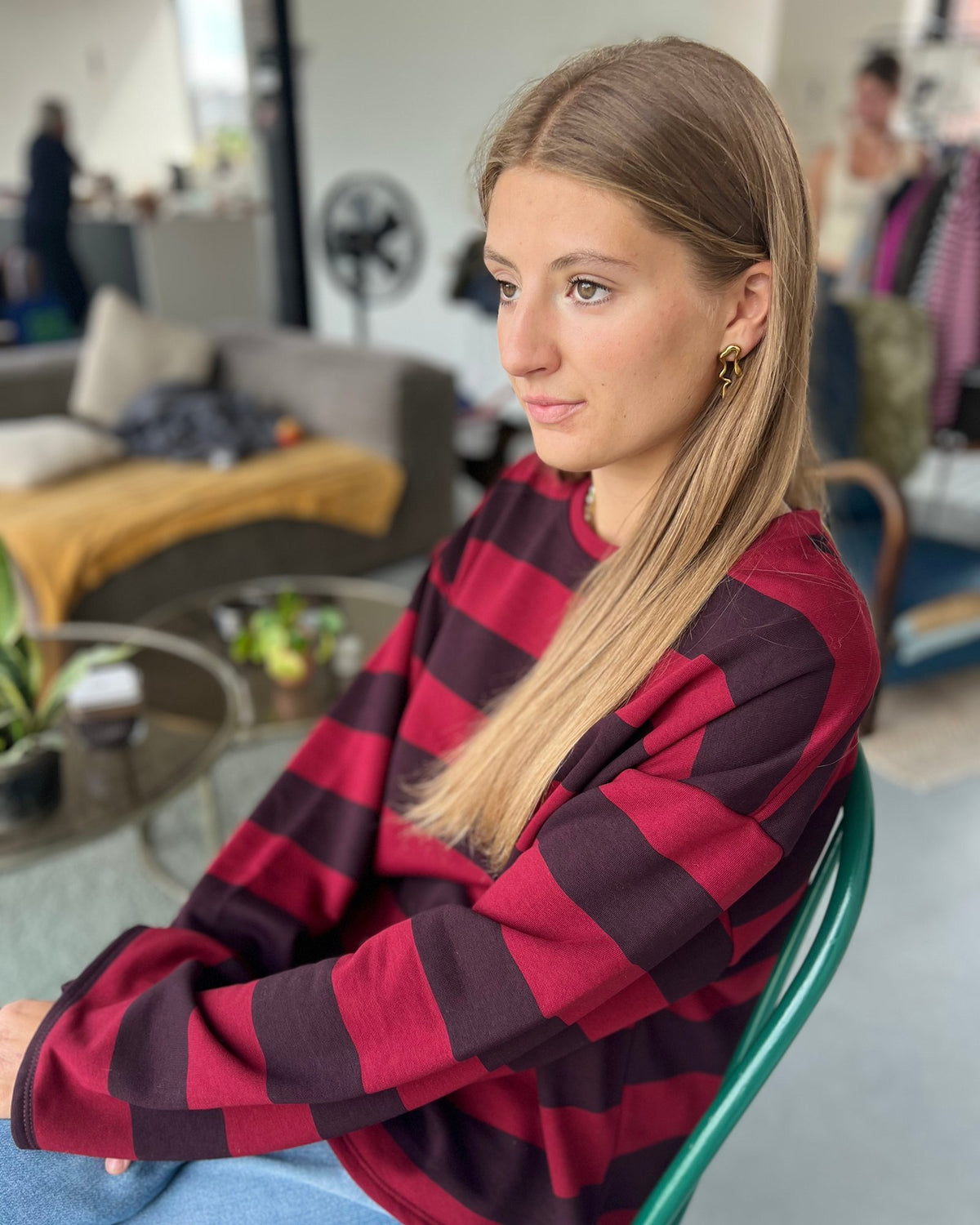 T-shirt-sweater streep