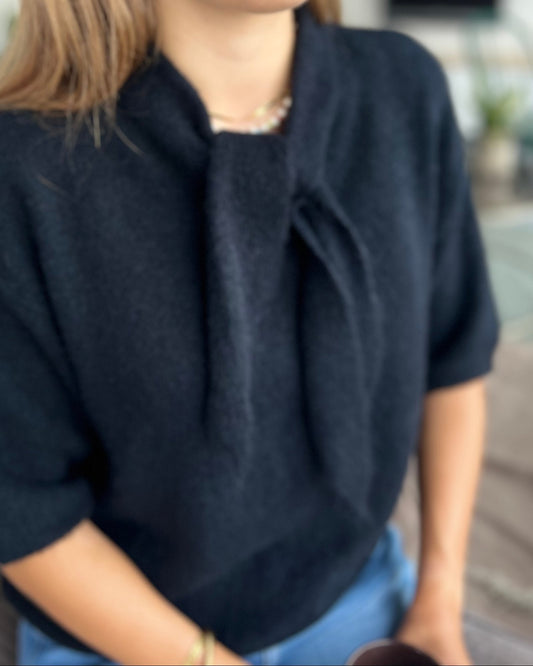 Supersoft top met sjaaltje-zwart