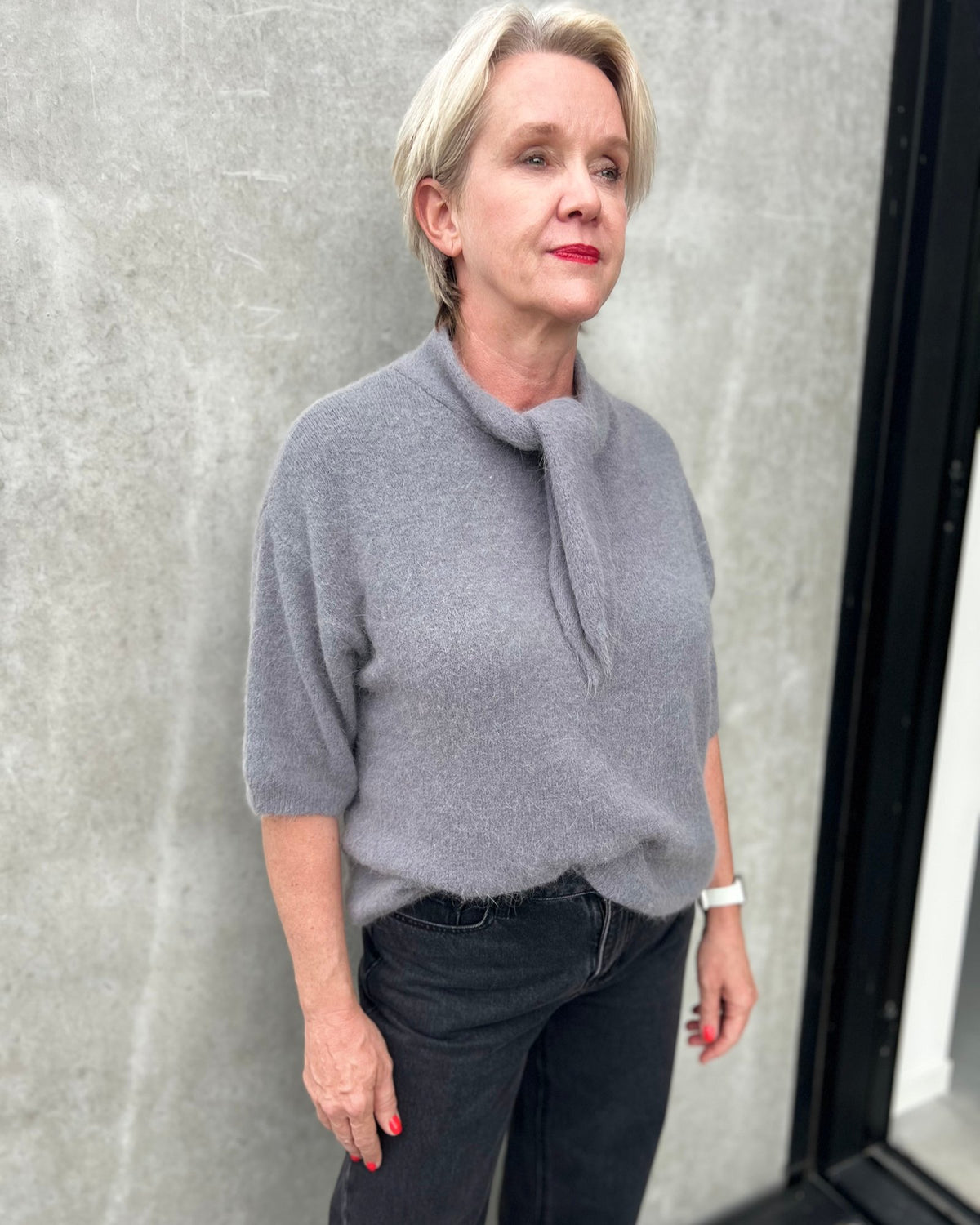 Supersoft top met sjaaltje-grijs