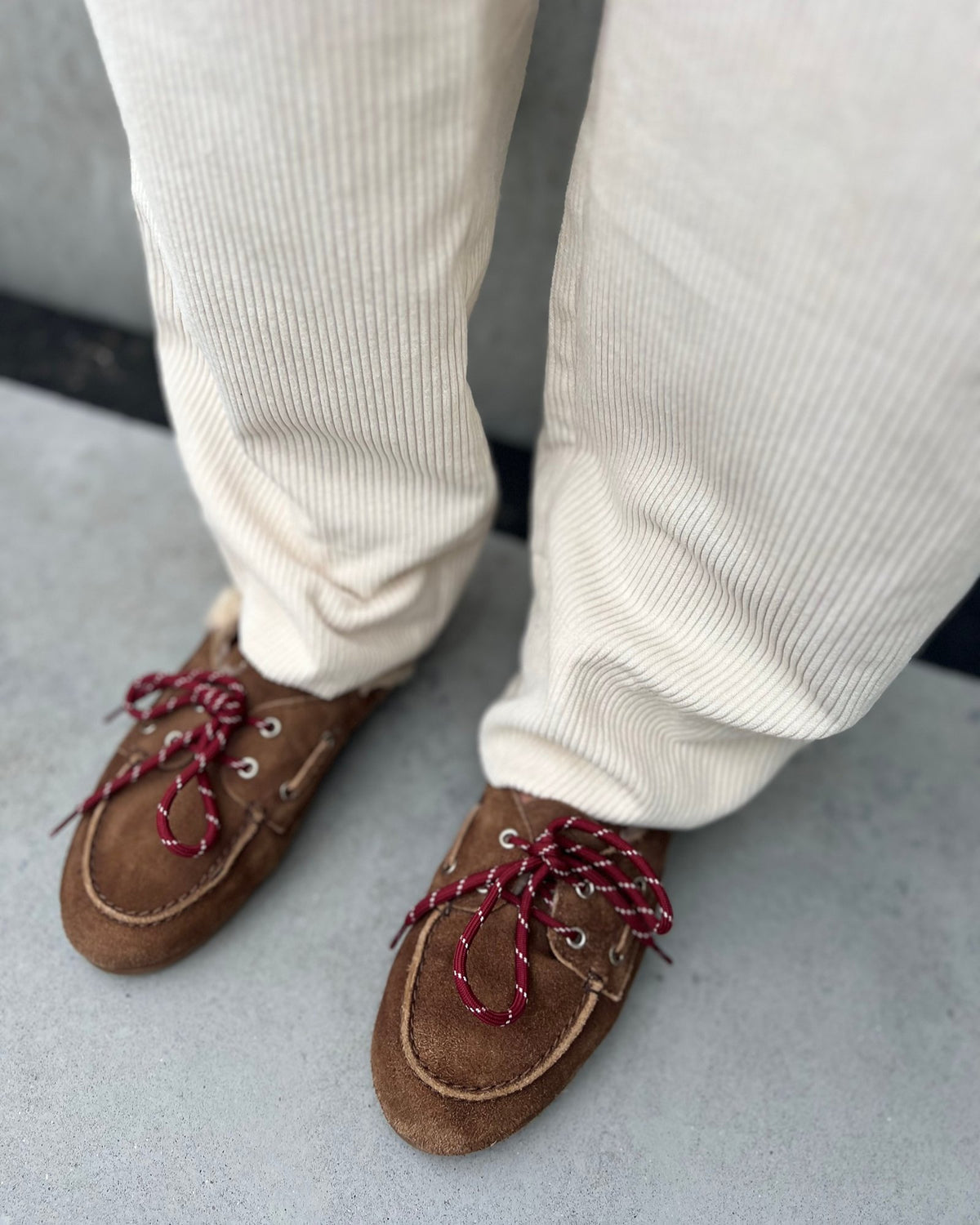 Rib broekje relaxed fit ecru