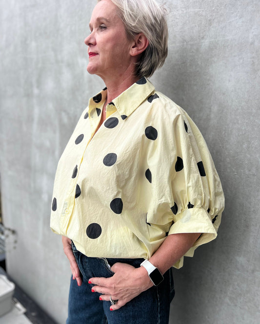 Oversized blouse dots