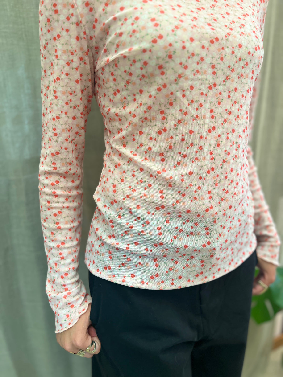 t-shirt mesh met bloemetjes lichtroos