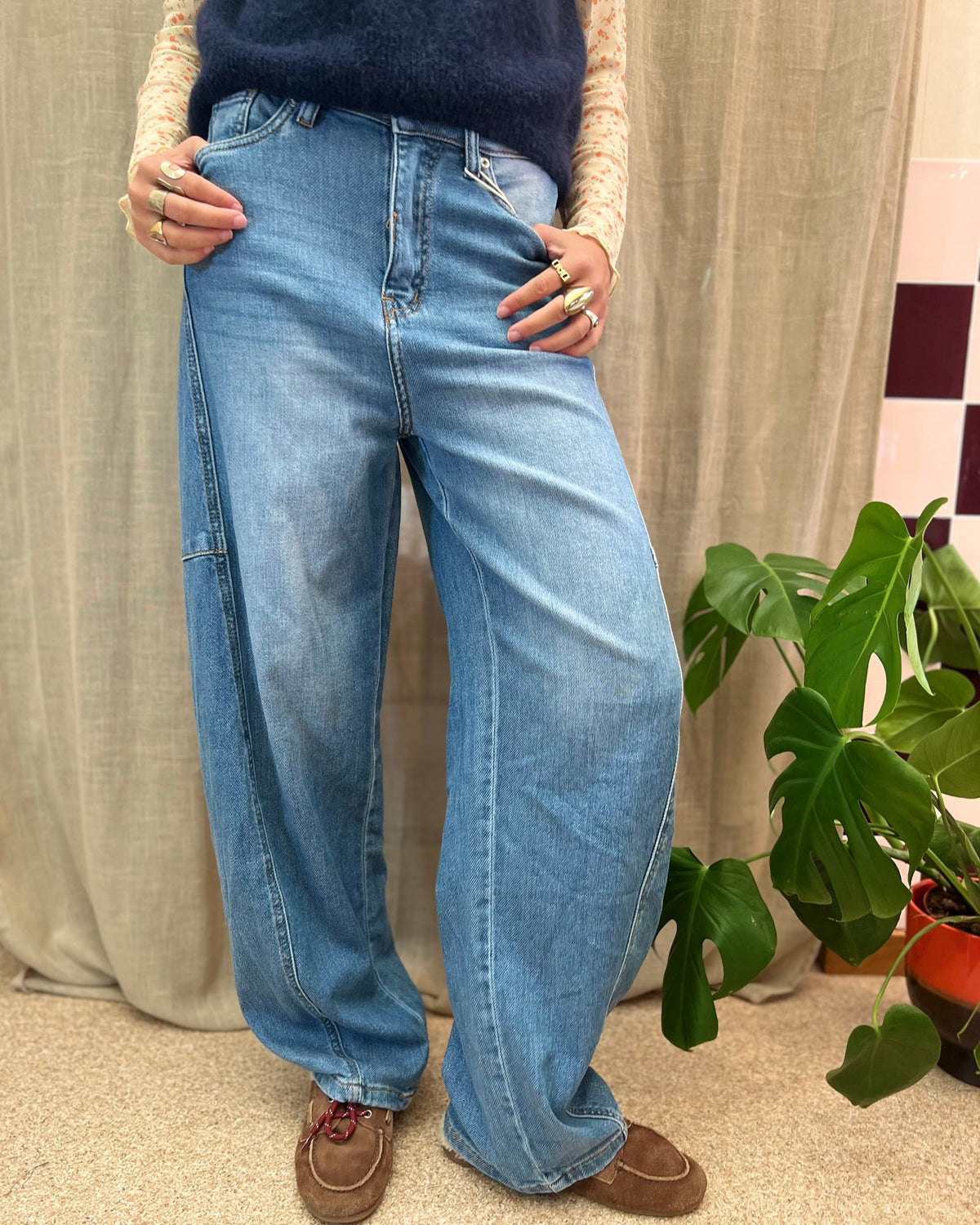 Balloon jeans