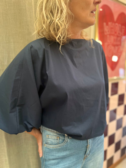 Bloesje met pofmouwen-navy