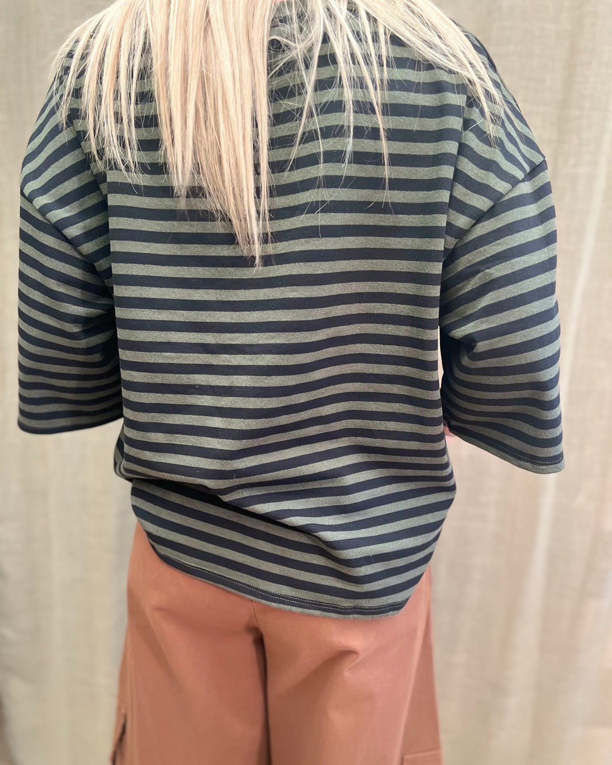 Oversized T-shirt – Khaki/Black Stripe