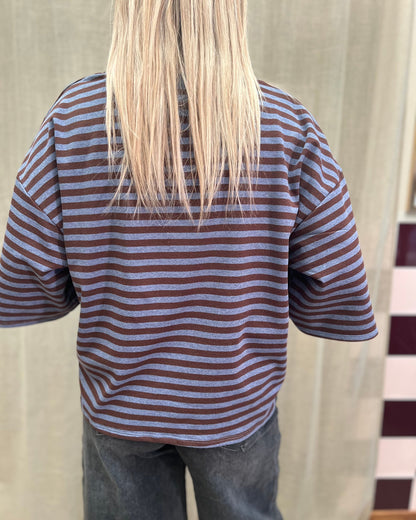 Oversized T-shirt –jeans/brown