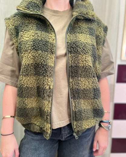Teddy Check Bodywarmer – Olive/Khaki