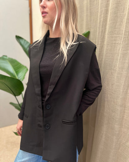Zwarte blazer mouwloos