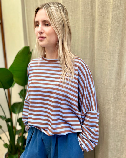 Oversized Striped T-shirt – blauw bruin