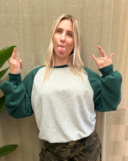 Oversized Raglan Sweater – wit/groen
